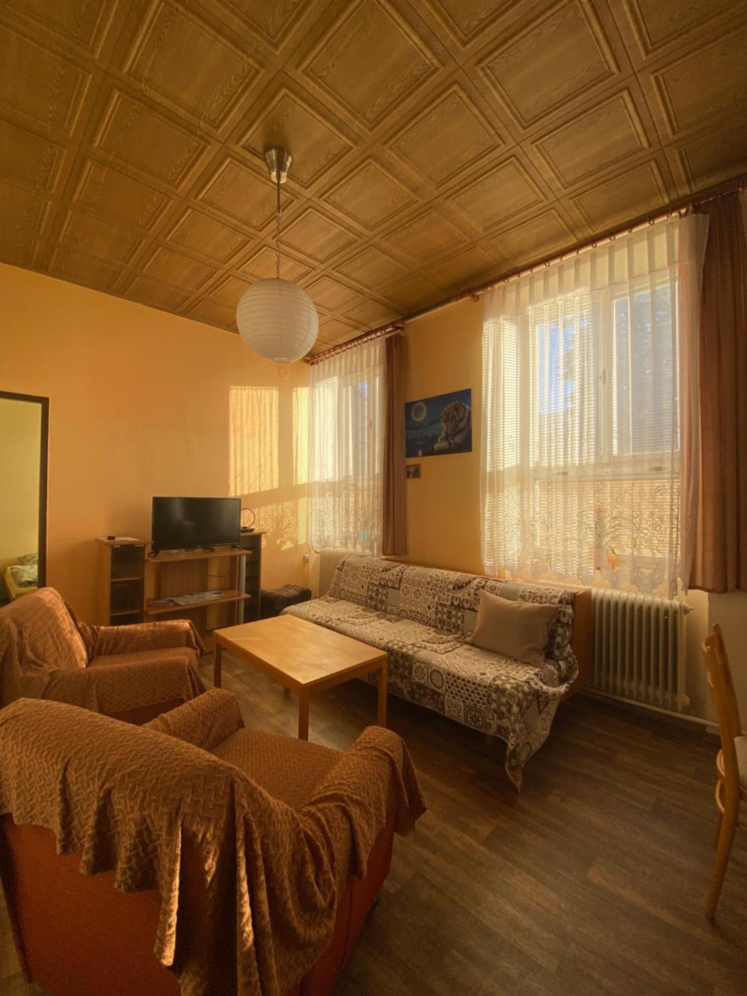 Apartman Na Bohdasine Apartment Cerveny Kostelec Luaran gambar