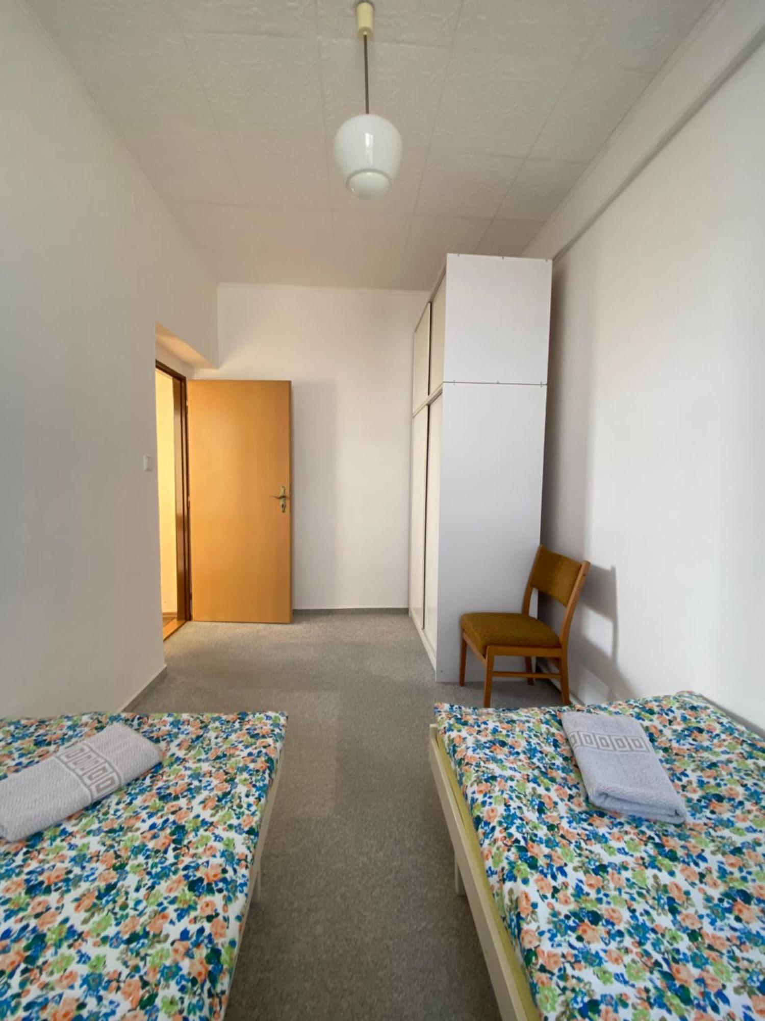 Apartman Na Bohdasine Apartment Cerveny Kostelec Luaran gambar